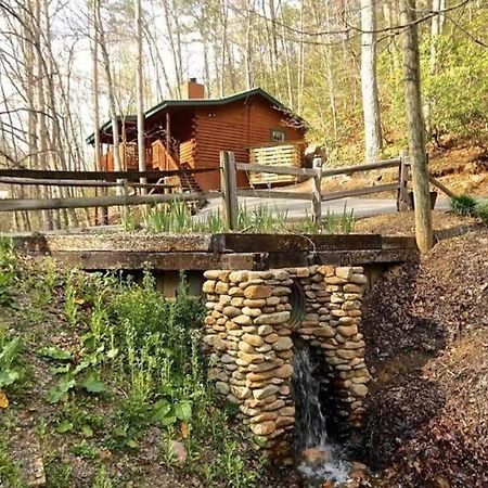 The Fishing Hole Cabin - Sage Vacations Gatlinburg Exterior photo